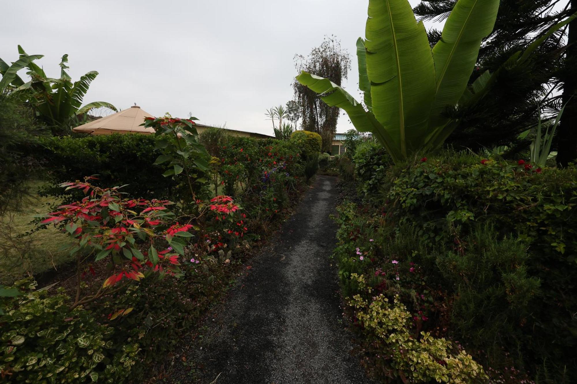 Homebase Gardens Kiamunyi Nakuru Exterior foto